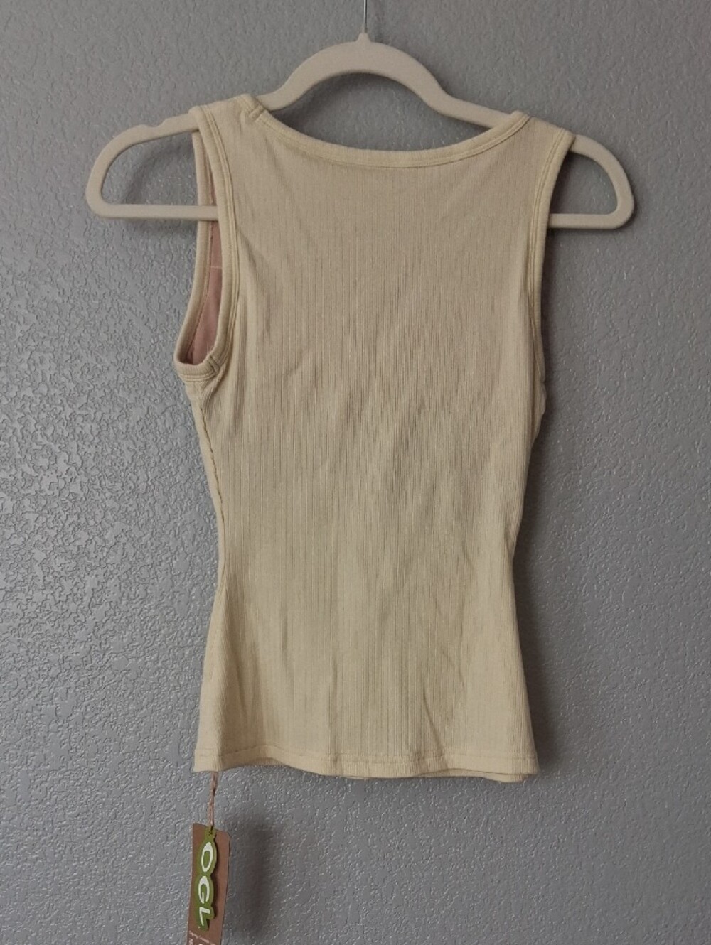 OGL Light Cream Ribbed V-Neck Tank - Picture 5 of 6
